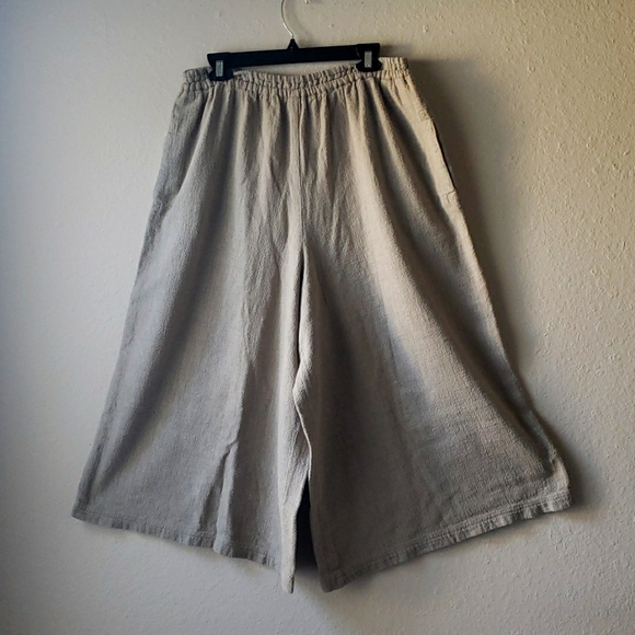 SANGHAM IMPORTS Ultra Wide Gauchos - Picture 1 of 6